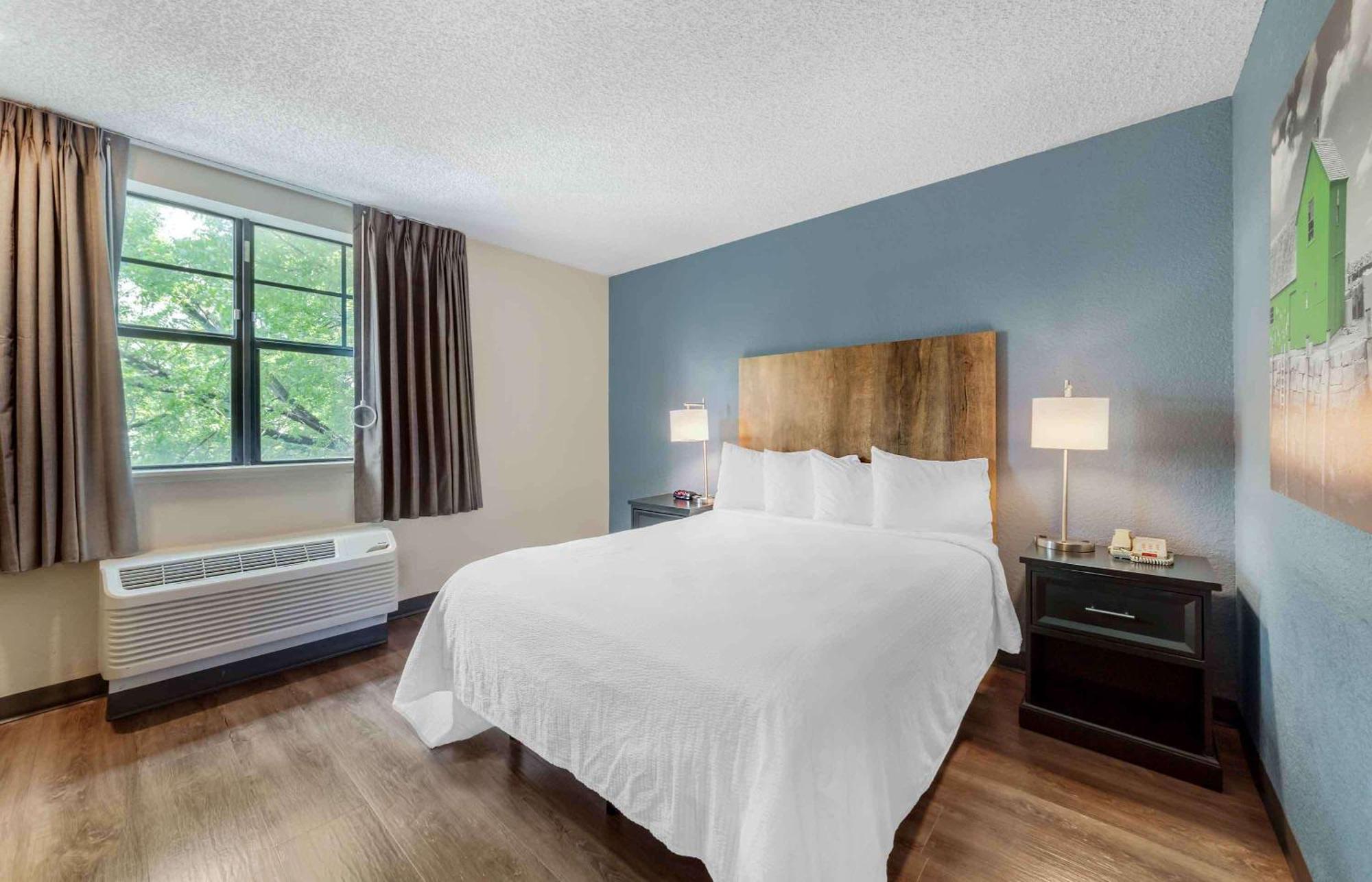 Extended Stay America Premier Suites - Miami - Airport - Doral - 87Th Avenue South Sweetwater Exterior photo