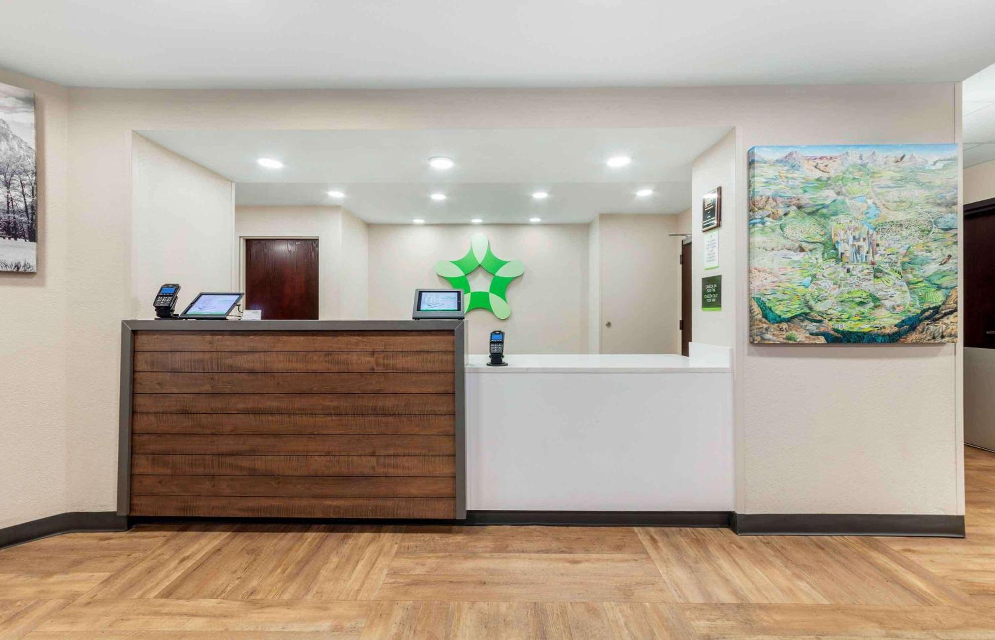 Extended Stay America Premier Suites - Miami - Airport - Doral - 87Th Avenue South Sweetwater Exterior photo