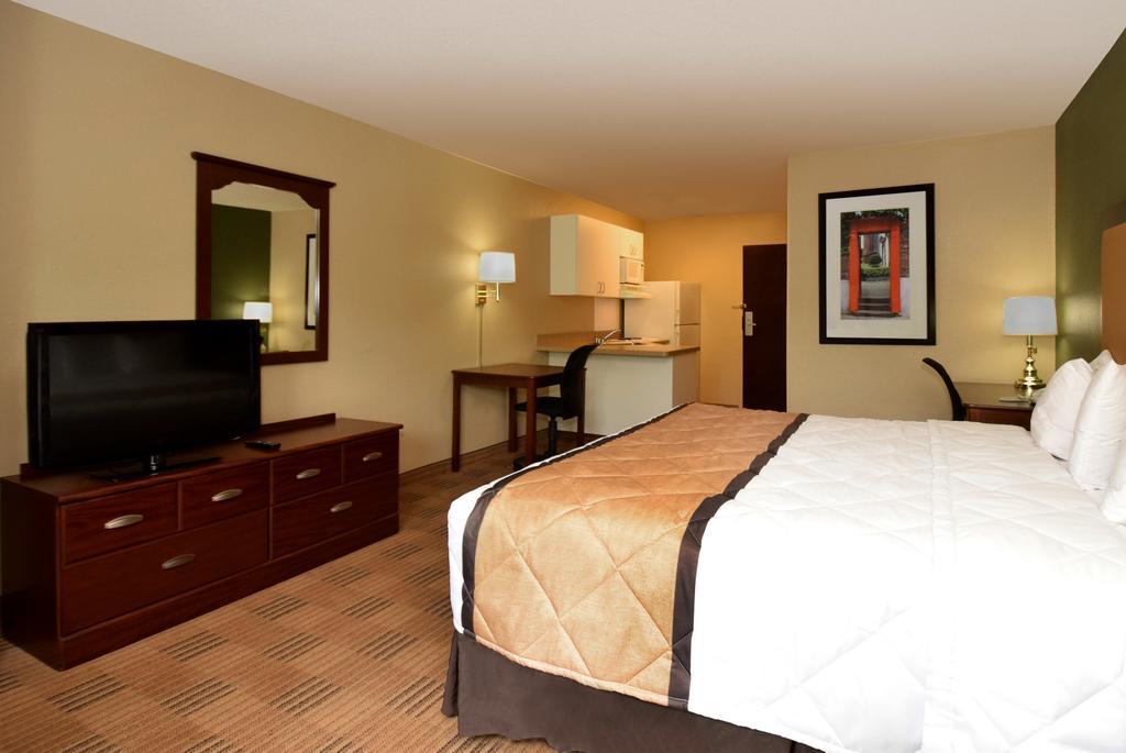 Extended Stay America Premier Suites - Miami - Airport - Doral - 87Th Avenue South Sweetwater Exterior photo